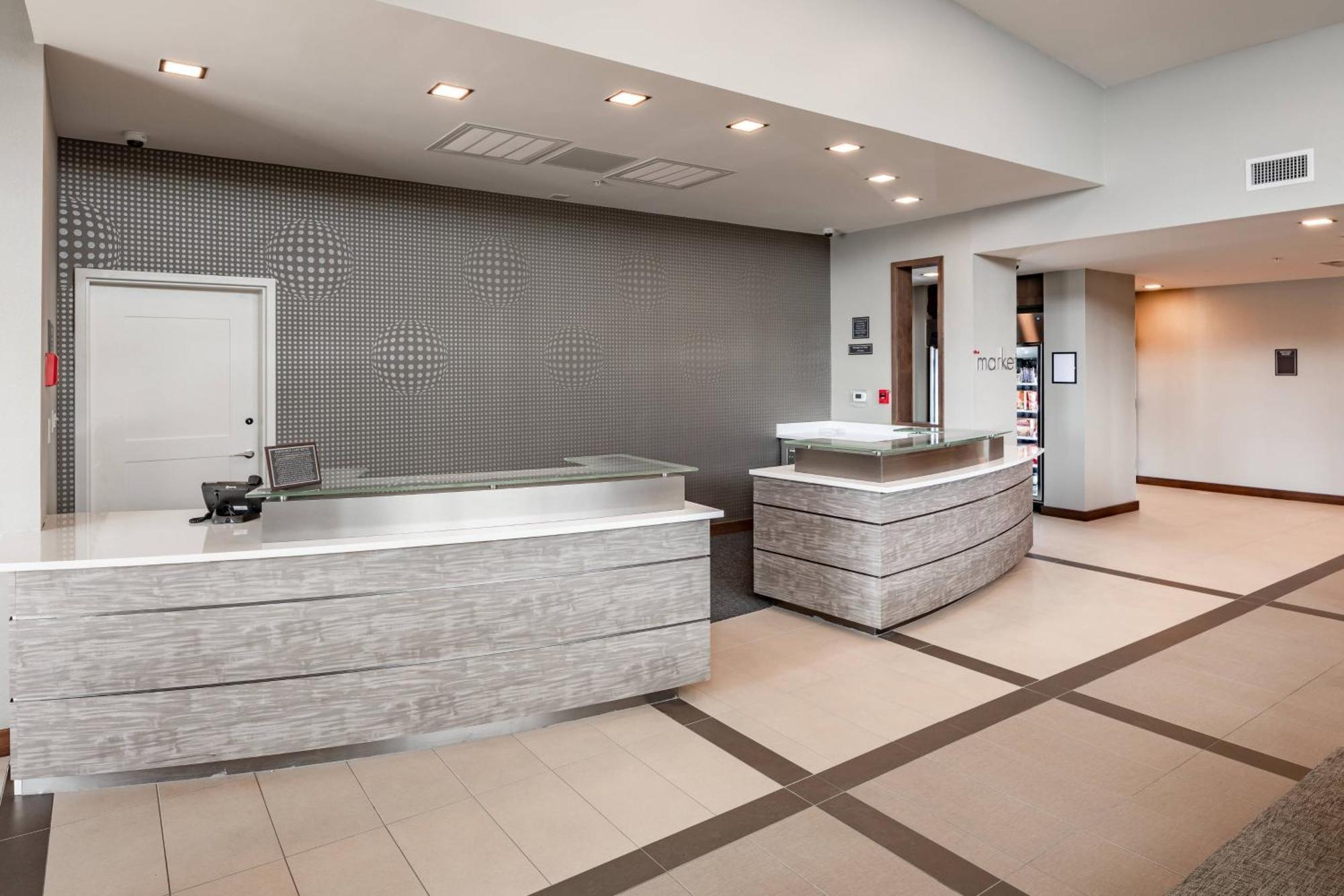 Residence Inn By Marriott Dallas At The Canyon Bagian luar foto